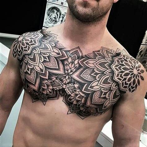 tatuajes en el pecho hombres|Tatuajes en el pecho para hombres